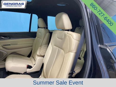 Used 2025 Jeep Grand Cherokee L Limited w/ Luxury Tech Group II AWD/4WD image 30