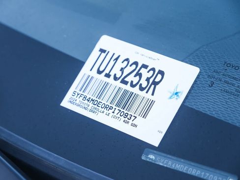 Certified 2024 Toyota Corolla LE FWD image 29