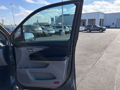 Used 2016 Honda Pilot EX-L image 37
