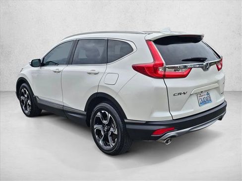 Used 2018 Honda CR-V Touring image 8
