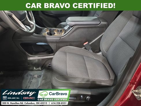 Certified 2023 GMC Acadia SLE w/ Driver Convenience Package image 18