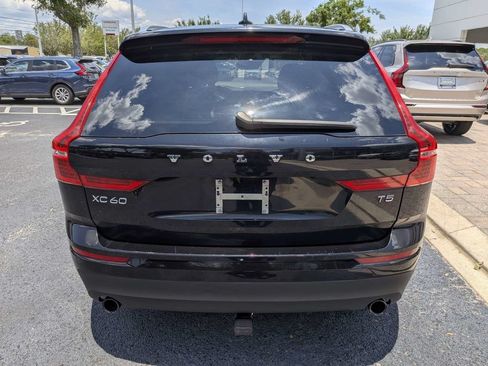 Used 2019 Volvo XC60 T5 Momentum FWD image 5