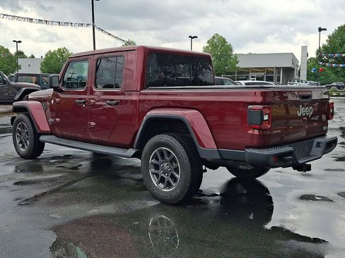 Used 2021 Jeep Gladiator Overland w/ Popular Equipment Package AWD/4WD image 4
