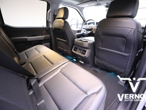 New 2026 Ford F250 Lariat w/ Lariat Premium Package image 12