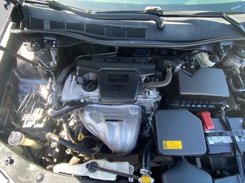 Used 2013 Toyota Camry SE FWD image 24