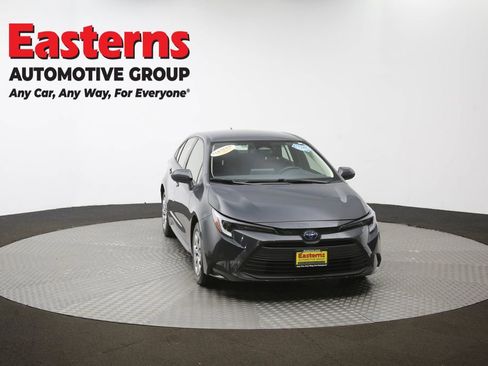 Used 2023 Toyota Corolla LE FWD image 50