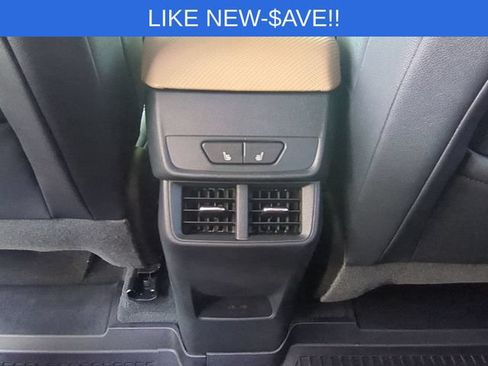 Used 2026 Chevrolet Equinox ACTIV w/ Convenience Package III AWD/4WD image 32