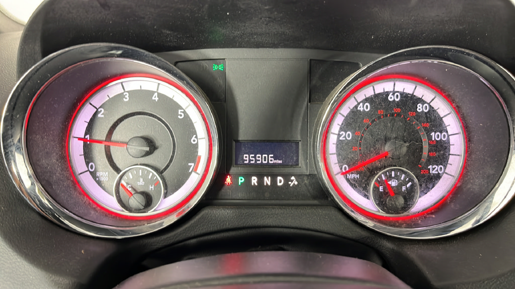 Used 2018 Dodge Grand Caravan SE FWD image 20