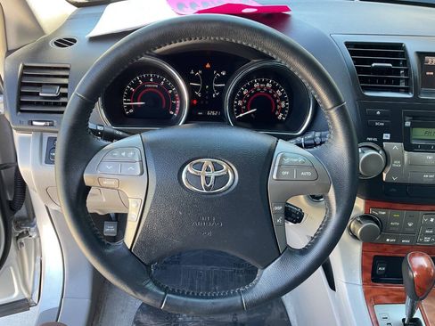 Used 2008 Toyota Highlander Limited AWD/4WD image 17