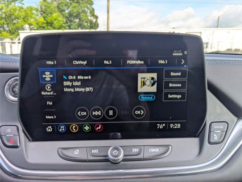 Used 2024 Chevrolet Blazer LT FWD image 18