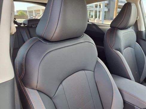 New 2025 Subaru Crosstrek 2.5i Limited image 16