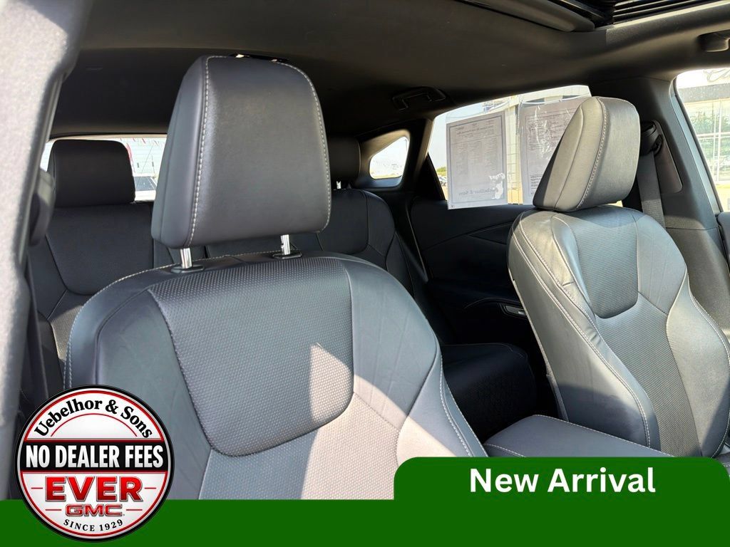 Used 2023 Lexus RX 350 Premium Plus w/ Cold Area Package AWD/4WD image 4