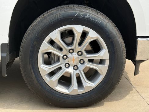 Used 2025 Chevrolet Silverado 1500 LTZ w/ LTZ Premium Texas Edition AWD/4WD image 10
