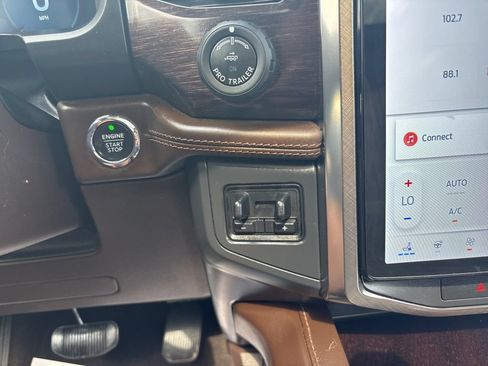 Used 2022 Ford Expedition King Ranch AWD/4WD image 27
