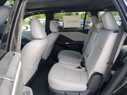 New 2026 Lexus TX 350 AWD image 16