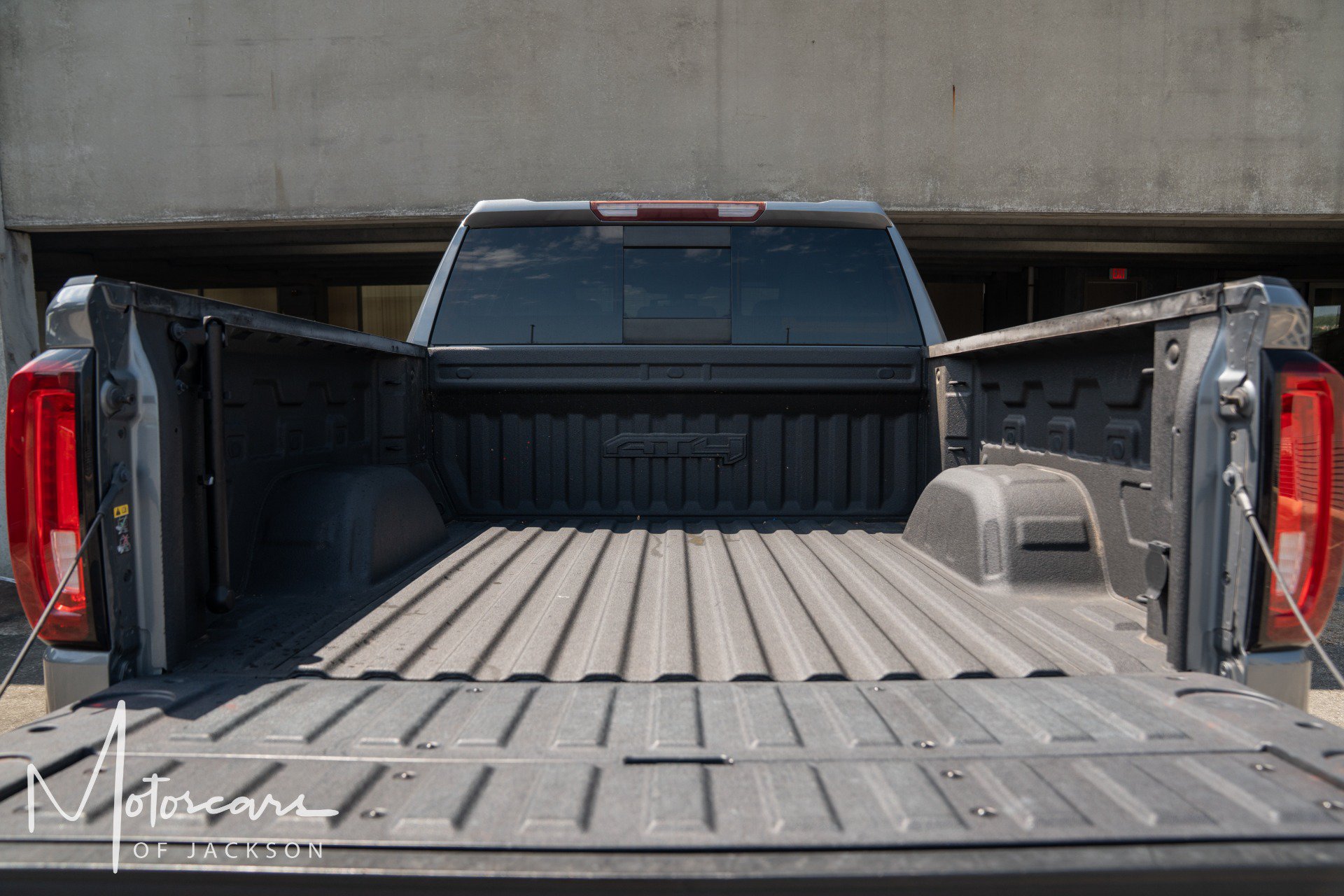 Used 2019 GMC Sierra 1500 AT4 w/ AT4 Premium Package AWD/4WD image 21