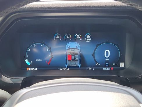 Used 2025 Ford F150 Lariat w/ Equipment Group 502A High AWD/4WD image 13