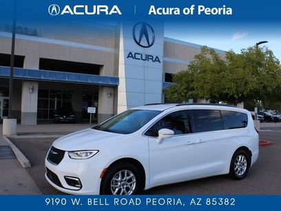 Used 2022 Chrysler Pacifica Touring-L