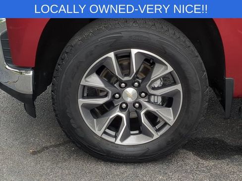 Used 2021 Chevrolet Silverado 1500 LT AWD/4WD image 10