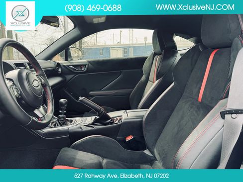 Used 2023 Subaru BRZ Limited RWD image 8