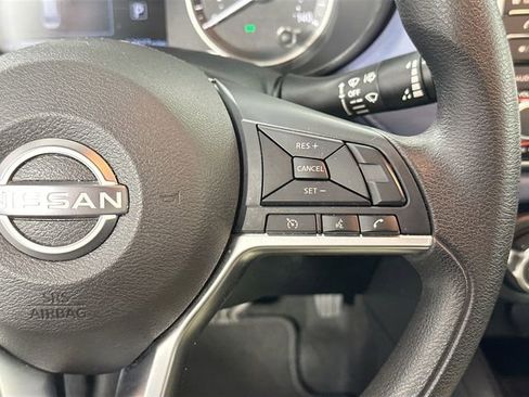 Used 2023 Nissan Versa SV FWD image 20
