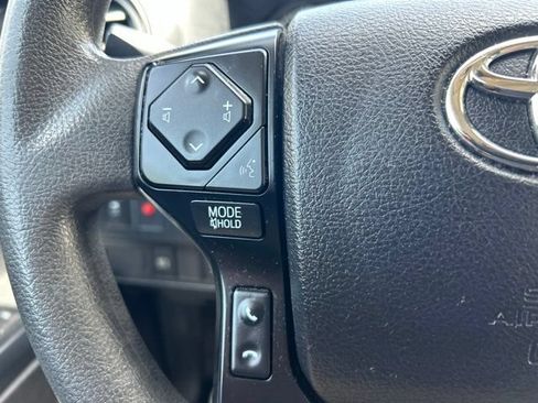 Used 2022 Toyota Tacoma SR RWD image 16