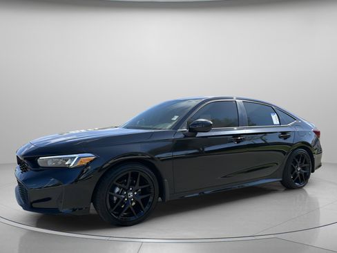 Certified 2025 Honda Civic Sport image 2