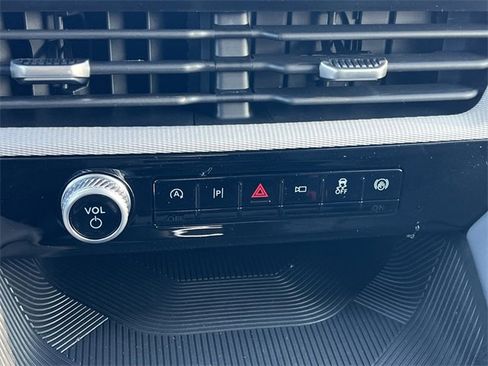 New 2026 Ford Explorer Active image 18