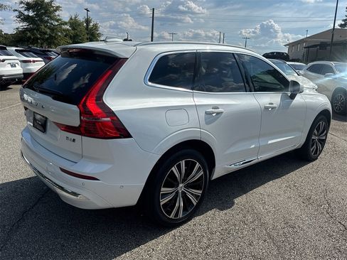 Used 2022 Volvo XC60 B6 Inscription w/ Advanced Package image 7