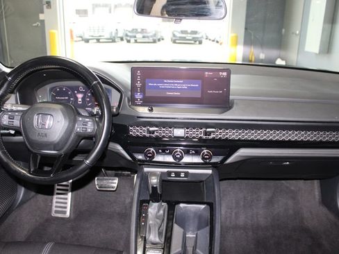 Used 2024 Honda Accord Sport image 13