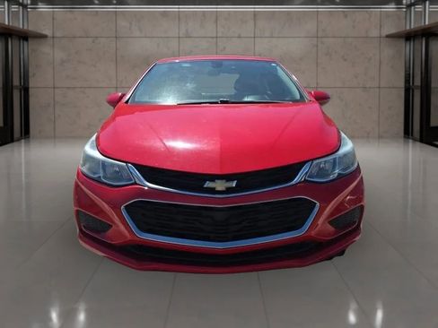 Used 2017 Chevrolet Cruze LS image 4