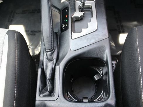 Used 2017 Toyota RAV4 XLE w/ Carpet Mat Package FWD image 44