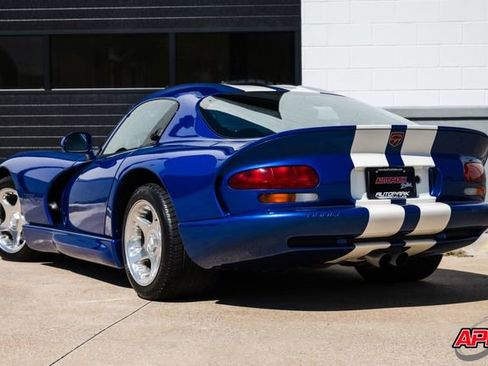 Used 1996 Dodge Viper GTS image 47