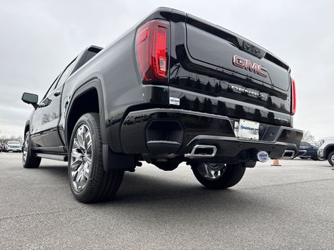 New 2026 GMC Sierra 1500 Denali image 8