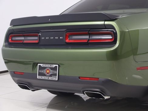 Used 2019 Dodge Challenger R/T Scat Pack w/ Shaker Package image 44