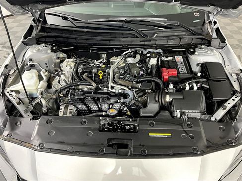 Certified 2023 Nissan Altima 2.5 SV FWD image 29