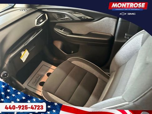 Used 2023 Chevrolet TrailBlazer LT w/ Convenience Package AWD/4WD image 26