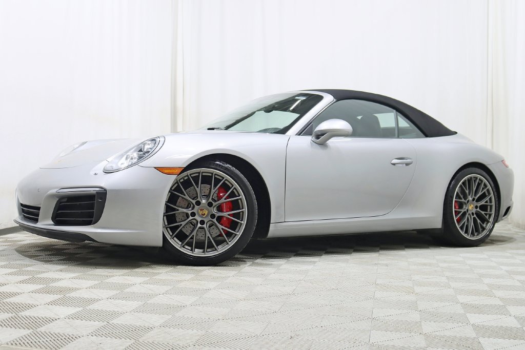 Used 2017 Porsche 911 Carrera S RWD image 3