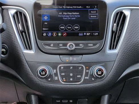 Used 2023 Chevrolet Malibu LT image 28