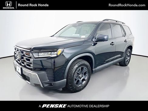 Certified 2026 Honda Pilot TrailSport image 1