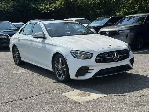 Used 2021 Mercedes-Benz E 350 4MATIC Sedan image 1
