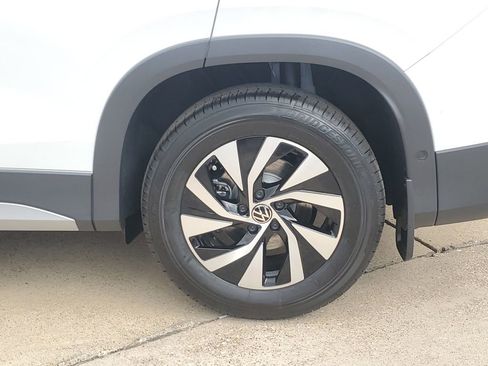 New 2026 Volkswagen Tiguan S FWD image 5
