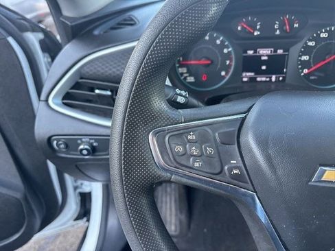 Used 2023 Chevrolet Malibu LT image 17