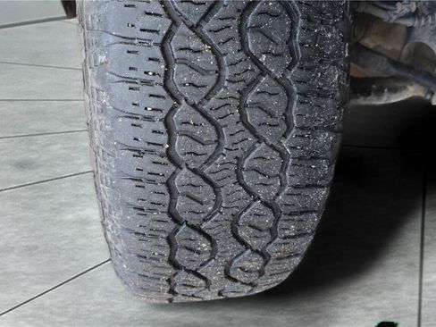 Used 2025 Ford F150 XLT w/ Equipment Group 301A Standard image 28