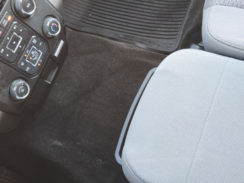 Used 2013 Ford F150 XLT w/ Luxury Equipment Group image 21