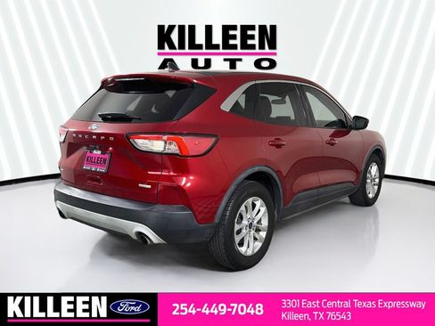 Used 2020 Ford Escape SE FWD image 9
