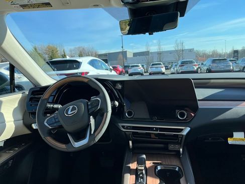New 2026 Lexus RX 350 image 9