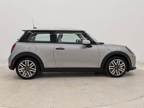 New 2026 MINI Cooper S image 8