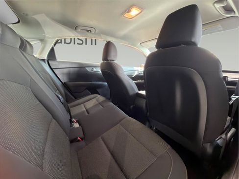 Used 2021 Kia Forte LXS FWD image 21