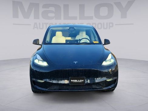Used 2025 Tesla Model Y Long Range image 7
